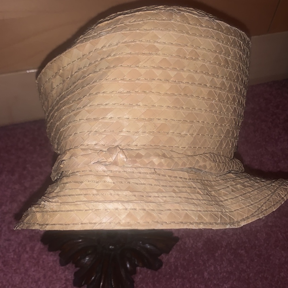 Liz Claiborne straw hat